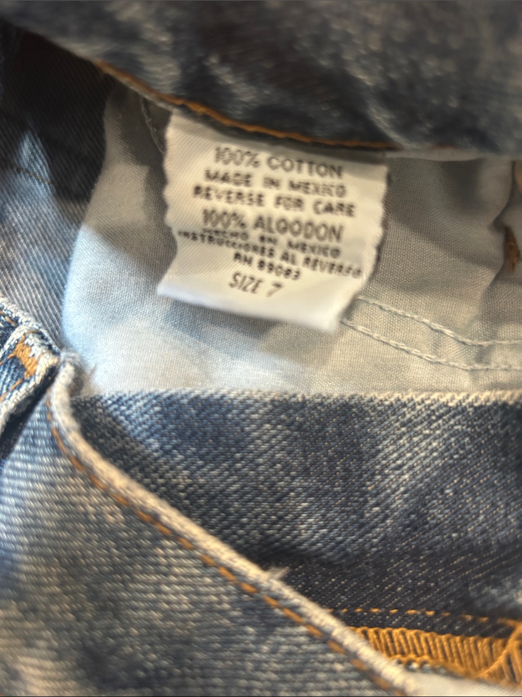 Lei Y2k Bootcut/Flare Medium Wash Denim. Size 7 Juniors Euc — image 4 of 8